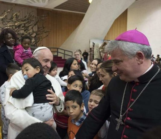 Children are ‘innocence, promise, many good things,’ Pope Francis says