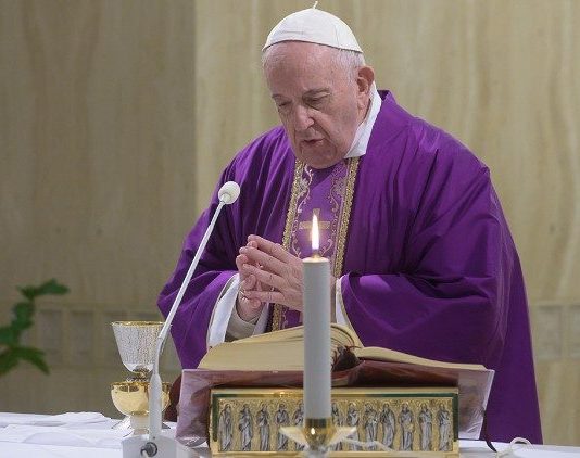 Pope offers live-broadcast Mass for those suffering from coronavirus