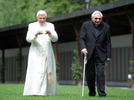 Msgr. Ratzinger, retired pope’s brother, dies at 96