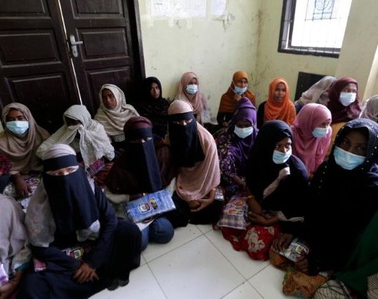 Holy See urges concrete solutions to protect life and dignity of refugees