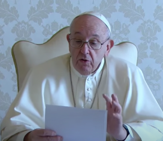 Pope Francis: Be God’s people, not God’s elite