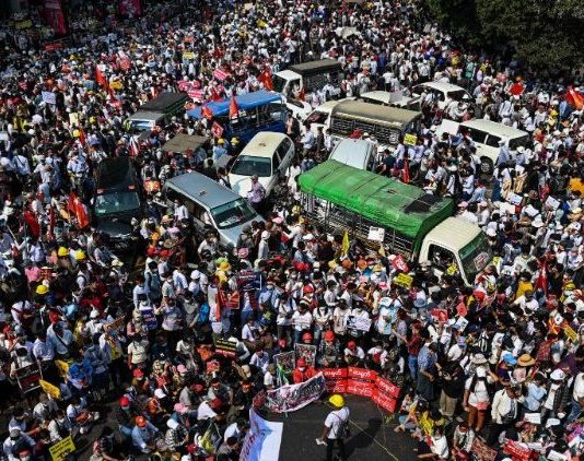 Myanmar’s bishops urge military to end violence, start dialogue