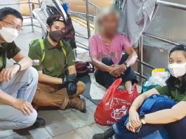 Archbishop Julian Leow spends anniversary with the homeless