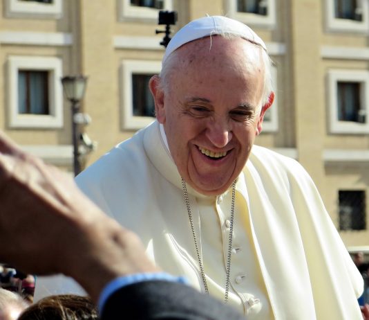 Pope Francis’ 15 tips to be happy