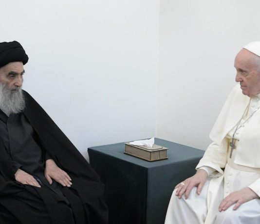 Pope: Christians and Muslims must be witnesses of truth and love in world scarred by war