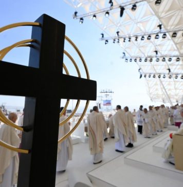 Pope at WYD Mass: Church and world need young people ‘like the earth needs rain’