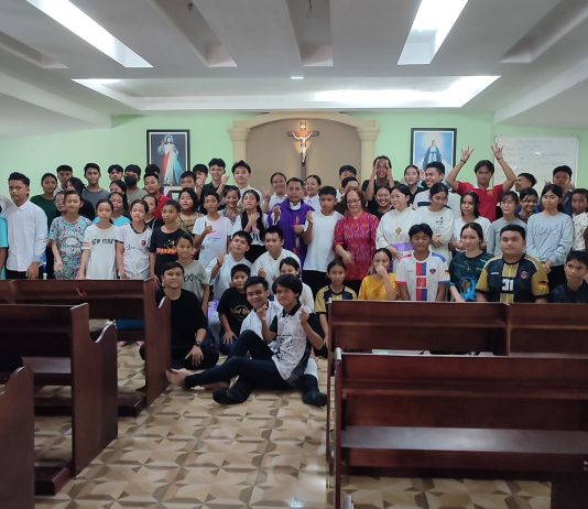 Latihan pelayan altar zon Batang Samarahan