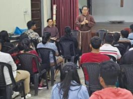 Youth invited to ‘Come Discover’ their calling