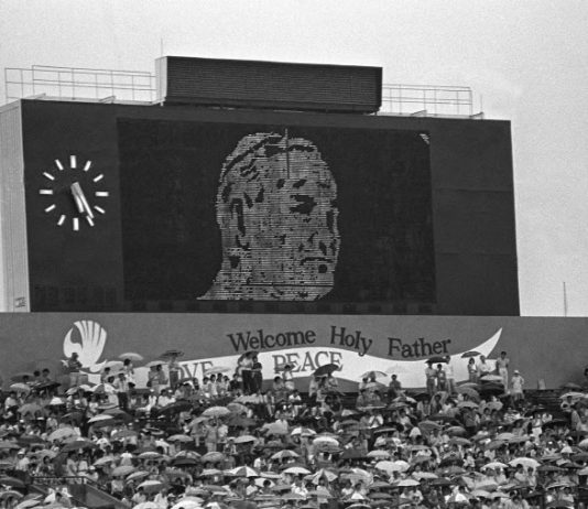 Singapore archdiocese urges faithful to ‘form groups’ to attend Papal Mass