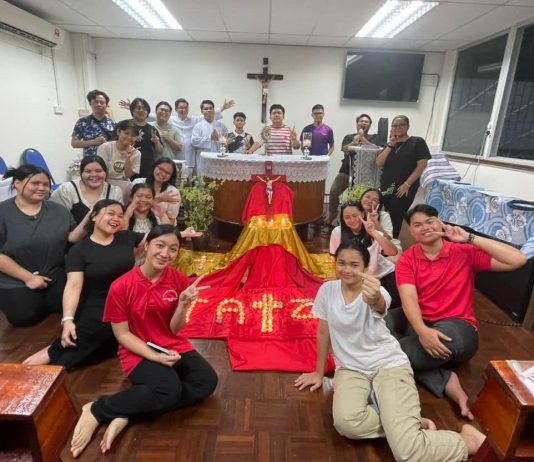 Belia Paroki Our Lady Queen of Peace adakan program Taizé