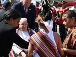 Thousands of people greet Pope as he arrives in Timor-Leste