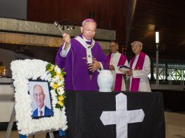 Archbishop Simon Poh celebrates Requiem Mass for Dad