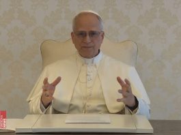 Pope Leo to young people: Be agents of peace in a divided world
