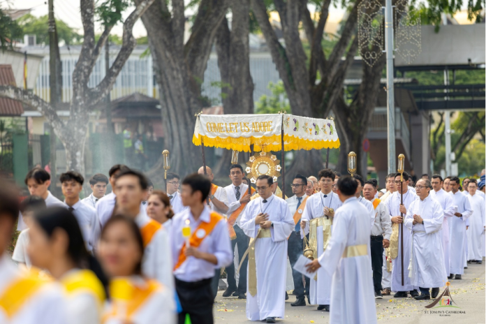 Perarakan Katedral St Joseph sempena Perayaan ‘Corpus Christi’, 22 Jun 2025. (Gambar: Katedral St Joseph)