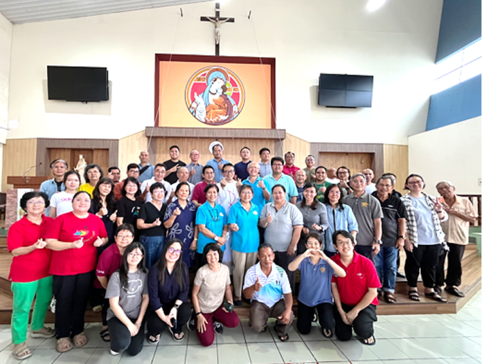 Group photo with Parish Rector Rev Fr Andy Lee