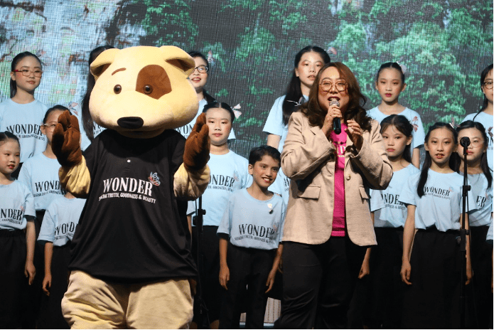 Primary School Choir with Theodore the Mascot