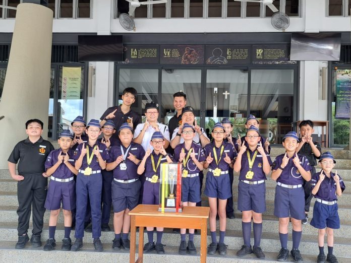 11KCHBB Group Photo with medals