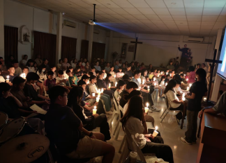 Sekolah Minggu Inggeris Holy Trinity hidupkan rosari pada Oktober