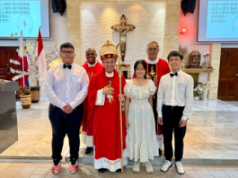 圣三堂主日学三生领坚振 教友共庆恩宠时刻