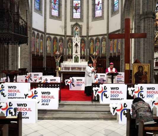 Seoul archdiocese launches nationwide pilgrimage of WYD symbols