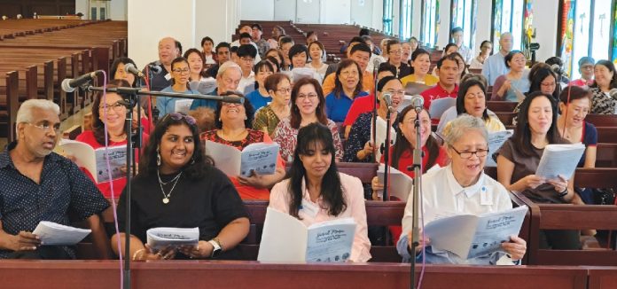 Some of the participants during one of the workshops in English.