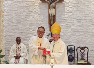 Gereja Holy Trinity Sambut Hari Raya Paroki, Ulang Tahunke-50 Keuskupan Agung Kuching