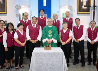 Gereja Blessed Sacrament sambut Perjalanan Salib