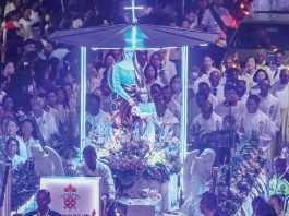 Shrine of Harmony welcomes 100,000 pilgrims