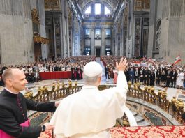 Muzik suci bukan sekadar hiasan dalam liturgi
