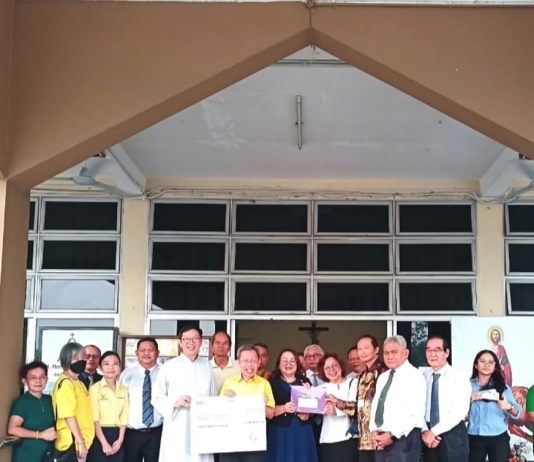 Saint Mark’s Church receives UNIFOR Financial Grant